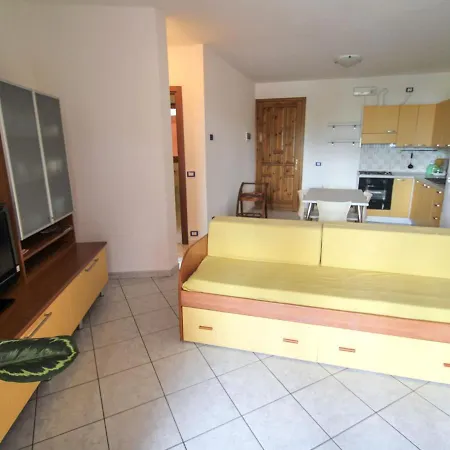 Apartment Residenza Agrifoglio-10 By Interhome Luino